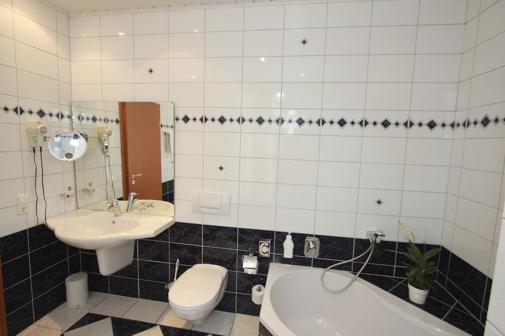 Parkhotel Tillmanns Eltville am Rhein Pokój zdjęcie