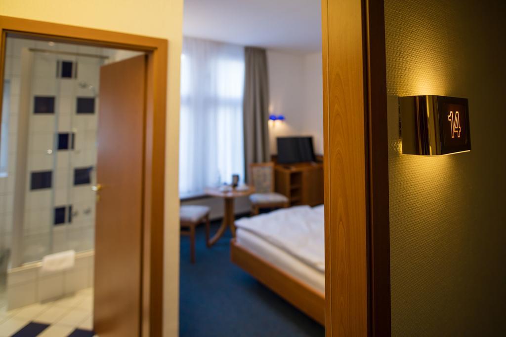 Parkhotel Tillmanns Eltville am Rhein Zewnętrze zdjęcie
